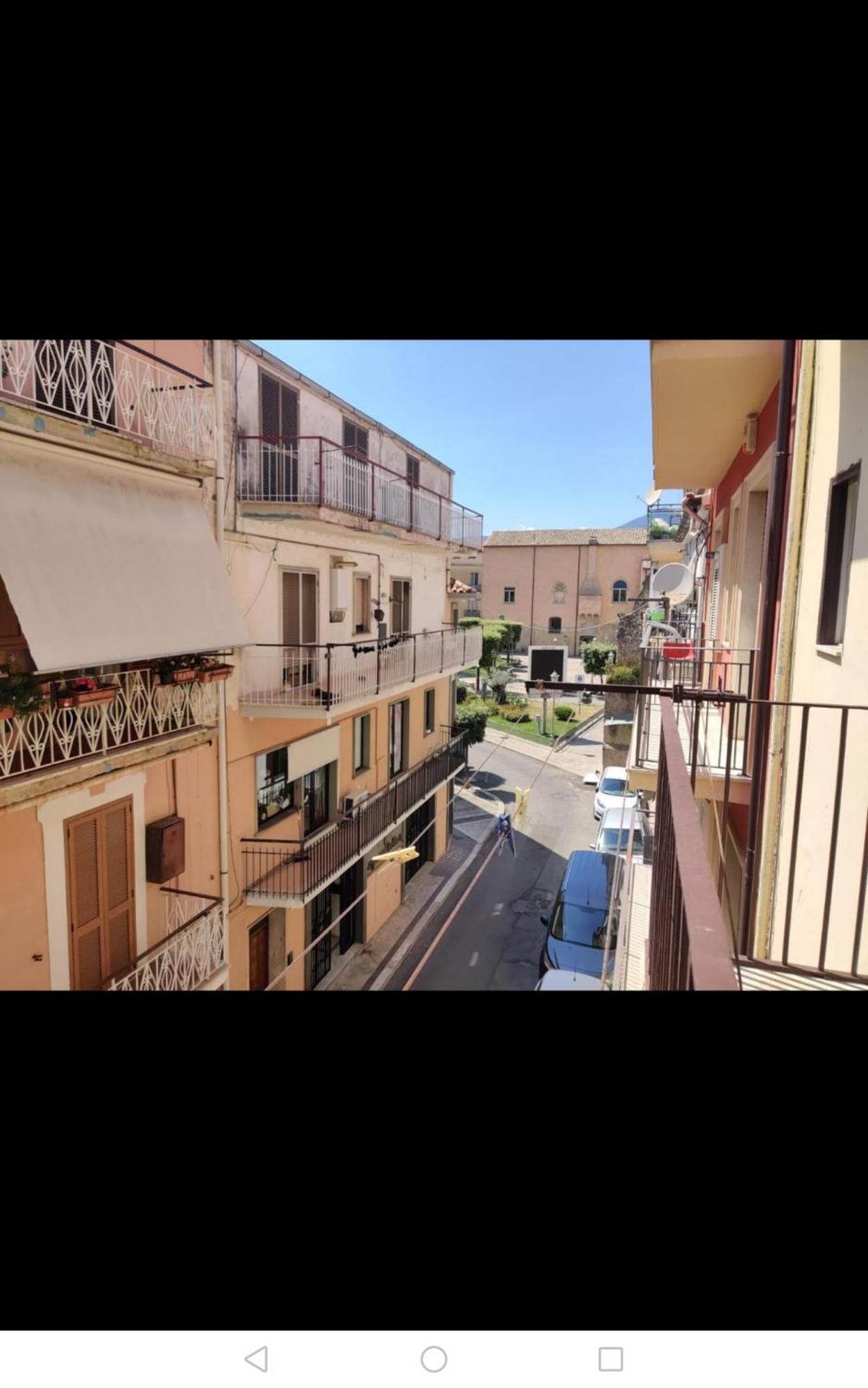 Casa Civita Фонди Экстерьер фото